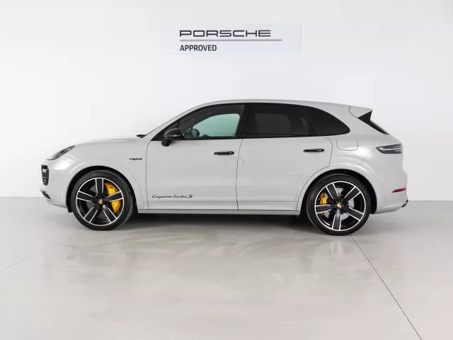 Porsche Cayenne Turbo S E-Hybrid 500 kW (680 CV) de segunda mano