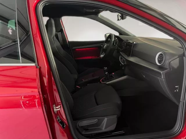 SEAT Arona 1.0 TSI S&S FR XL 85 kW (115 CV) de segunda mano