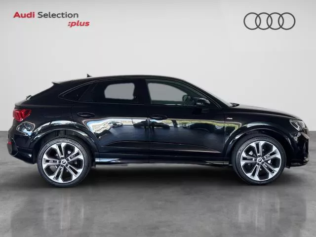 Audi Q3 Black line 35 TFSI 110 kW (150 CV) S tronic de segunda mano