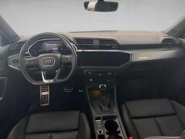 Audi Q3 Black line 35 TFSI 110 kW (150 CV) S tronic de segunda mano