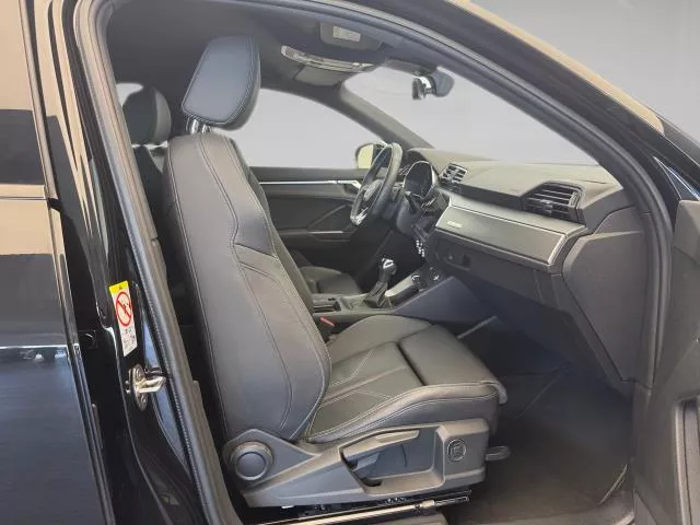 Audi Q3 Black line 35 TFSI 110 kW (150 CV) S tronic de segunda mano