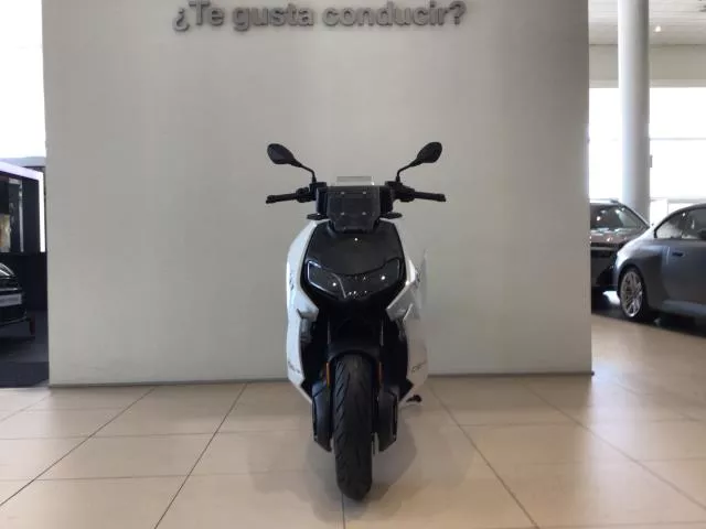 BMW CE 04 de segunda mano