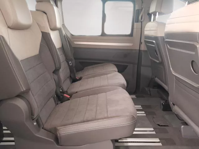 Volkswagen Multivan Life Batalla Corta 2.0 TDI 110 kW (150 CV) DSG de segunda mano
