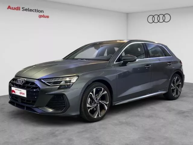 Audi A3 Black line edition 35 TFSI 110 kW (150 CV) S tronic de segunda mano