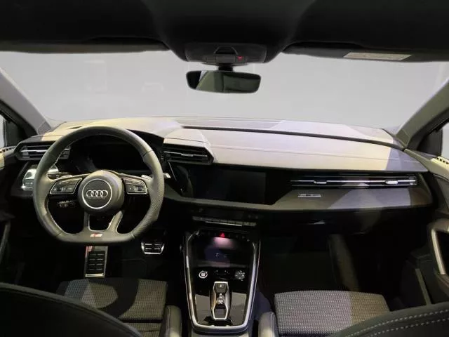 Audi A3 Black line edition 35 TFSI 110 kW (150 CV) S tronic de segunda mano