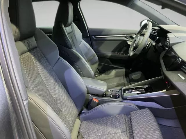 Audi A3 Black line edition 35 TFSI 110 kW (150 CV) S tronic de segunda mano