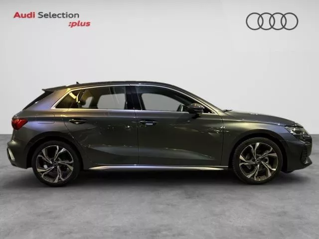 Audi A3 Black line edition 35 TFSI 110 kW (150 CV) S tronic de segunda mano