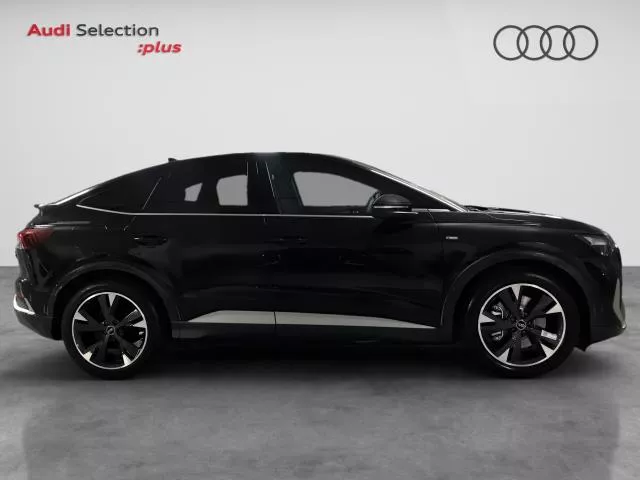 Audi Q4 Black line edition 45 e-tron 82kWh 210 kW (286 CV) de segunda mano