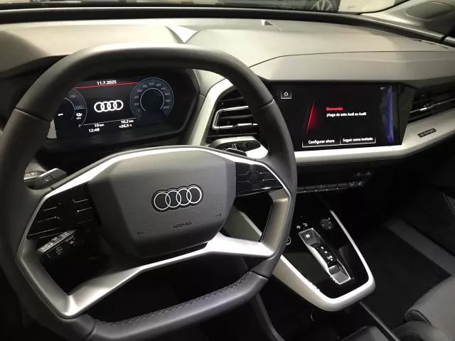 Audi Q4 Black line edition 45 e-tron 82kWh 210 kW (286 CV) de segunda mano