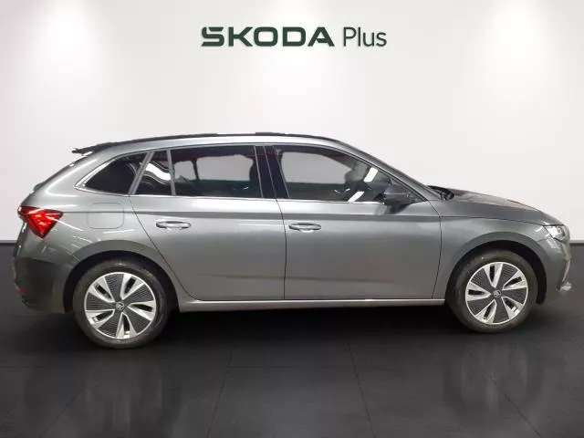 Skoda Scala Design 1.0 TSI DSG 85 kW (115 CV) de segunda mano