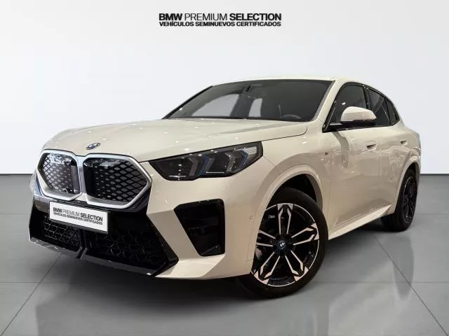 BMW iX2 eDrive20 150 kW (204 CV) de segunda mano