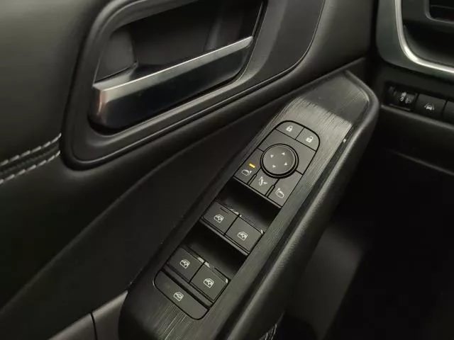 Nissan Qashqai DIG-T 140 mHEV Acenta 4×2 103 kW (140 CV) de segunda mano