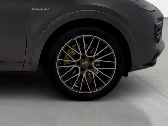 Porsche Cayenne E-hybrid 340 kW (462 CV) de segunda mano