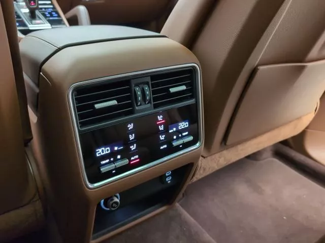 Porsche Cayenne E-hybrid 340 kW (462 CV) de segunda mano