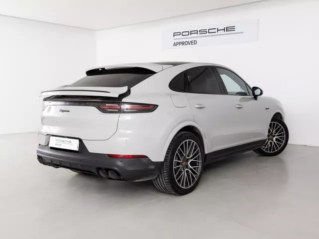 Porsche Cayenne E-hybrid 340 kW (462 CV) de segunda mano