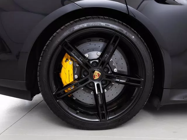 Porsche Taycan Turbo S 560 kW (761 CV) de segunda mano