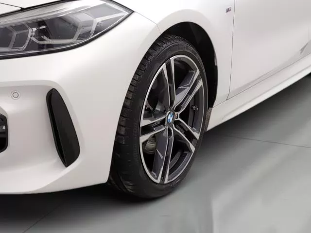 BMW Serie 1 118i 100 kW (136 CV) de segunda mano