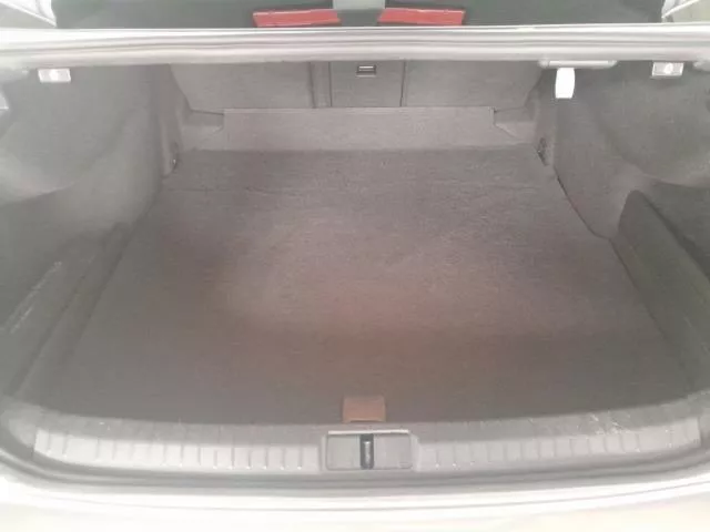Volkswagen Passat R-Line 2.0 TDI 110 kW (150 CV) DSG de segunda mano