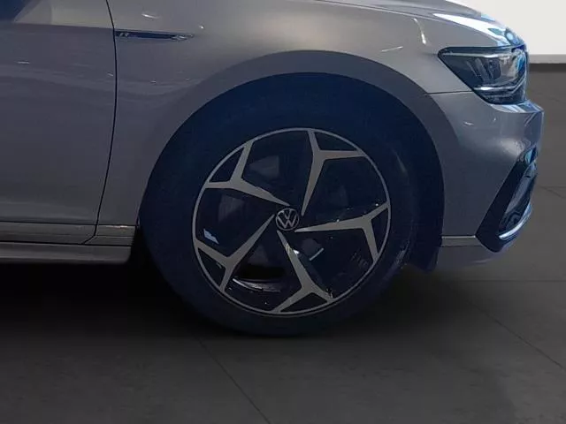Volkswagen Passat R-Line 2.0 TDI 110 kW (150 CV) DSG de segunda mano