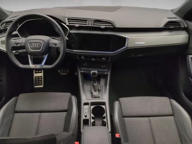 Audi Q3 Black line 35 TDI 110 kW (150 CV) S tronic de segunda mano
