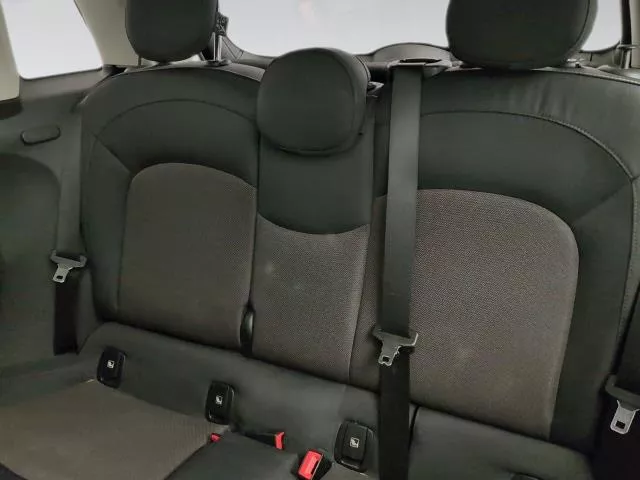 MINI 5 Puertas Cooper 100 kW (136 CV) de segunda mano