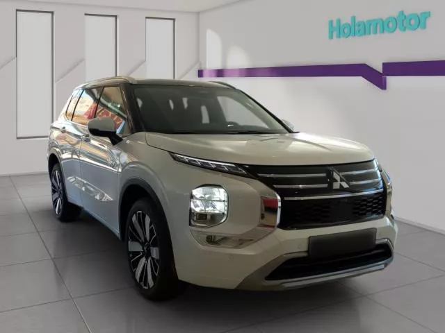 Mitsubishi Outlander 2.4 PHEV Kaiteki+ 4WD Auto 225 kW (306 CV) de segunda mano
