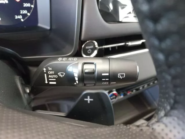 Mitsubishi Outlander 2.4 PHEV Kaiteki+ 4WD Auto 225 kW (306 CV) de segunda mano