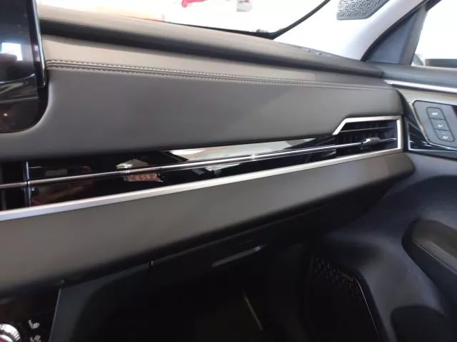 Mitsubishi Outlander 2.4 PHEV Kaiteki+ 4WD Auto 225 kW (306 CV) de segunda mano