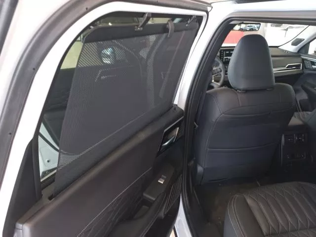 Mitsubishi Outlander 2.4 PHEV Kaiteki+ 4WD Auto 225 kW (306 CV) de segunda mano