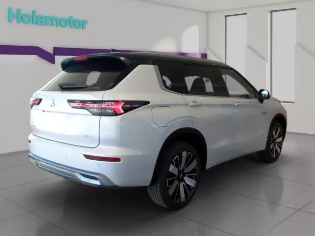 Mitsubishi Outlander 2.4 PHEV Kaiteki+ 4WD Auto 225 kW (306 CV) de segunda mano