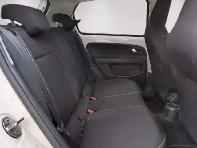 Skoda Citigo CITIGOe iV Style Auto 61 kW (83 CV) de segunda mano