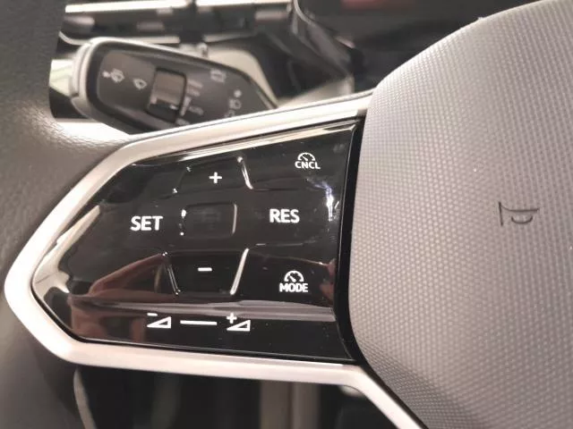 Volkswagen ID. BUZZ Pro 7 asientos 210 kW (286 CV) de segunda mano