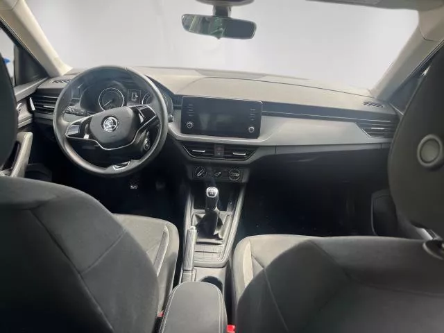 Skoda Kamiq 1.0 TSI Active 70 kW (95 CV) de segunda mano