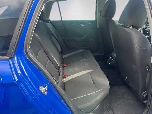 Skoda Kamiq 1.0 TSI Active 70 kW (95 CV) de segunda mano