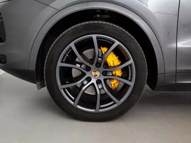 Porsche Cayenne E-Hybrid 340 kW (462 CV) de segunda mano