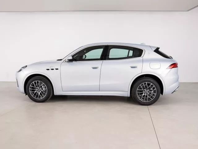 Maserati Grecale 2.0 MHEV GT L4 AWD 221 kW (300 CV) de segunda mano