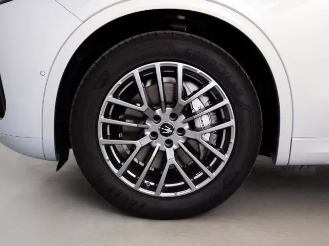 Maserati Grecale 2.0 MHEV GT L4 AWD 221 kW (300 CV) de segunda mano