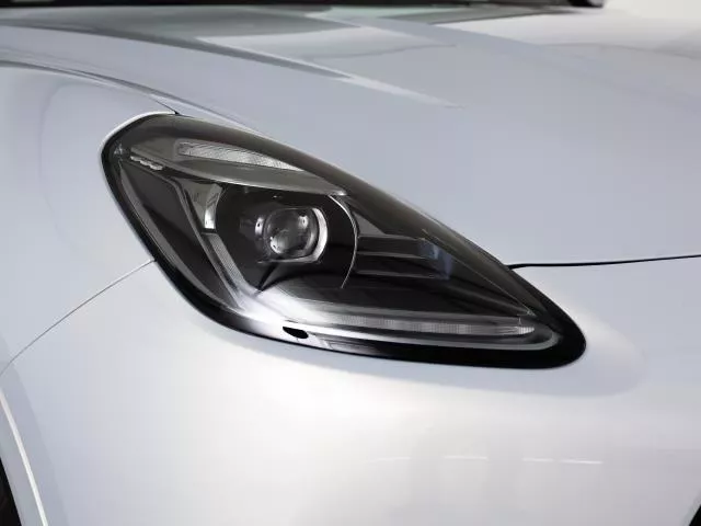 Maserati Grecale 2.0 MHEV GT L4 AWD 221 kW (300 CV) de segunda mano