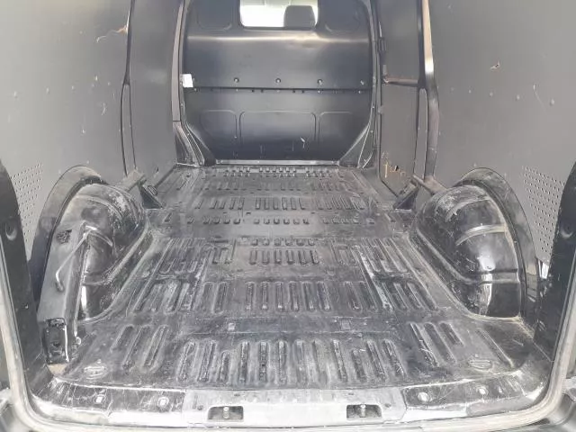 Volkswagen Transporter Furgon Batalla Larga TA 2.0 TDI 81 kW (110 CV) de segunda mano