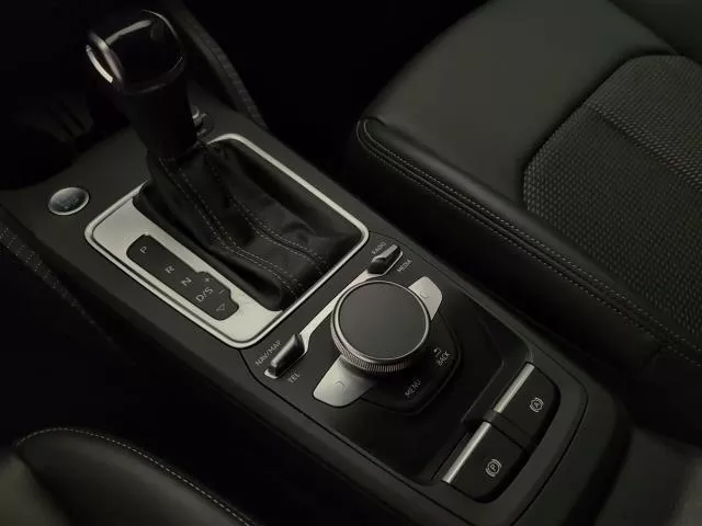 Audi Q2 Black line 35 TFSI 110 kW (150 CV) S tronic de segunda mano