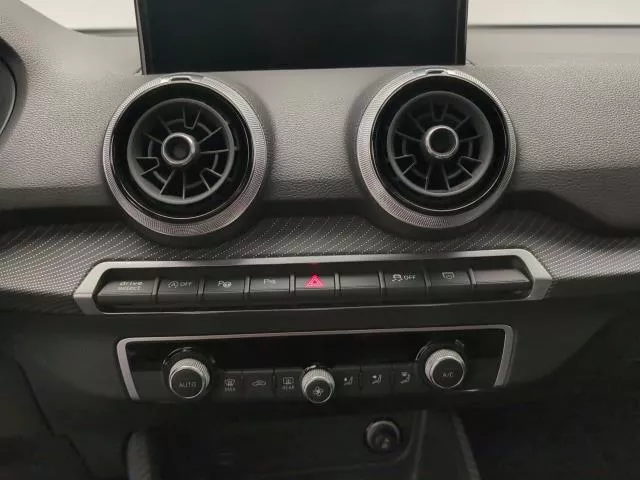 Audi Q2 Black line 35 TFSI 110 kW (150 CV) S tronic de segunda mano