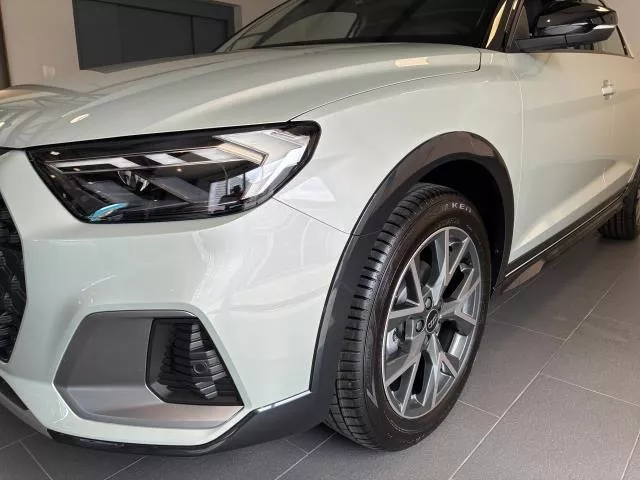 Audi A1 Adrenalin 30 TFSI 85 kW (116 CV) S tronic de segunda mano