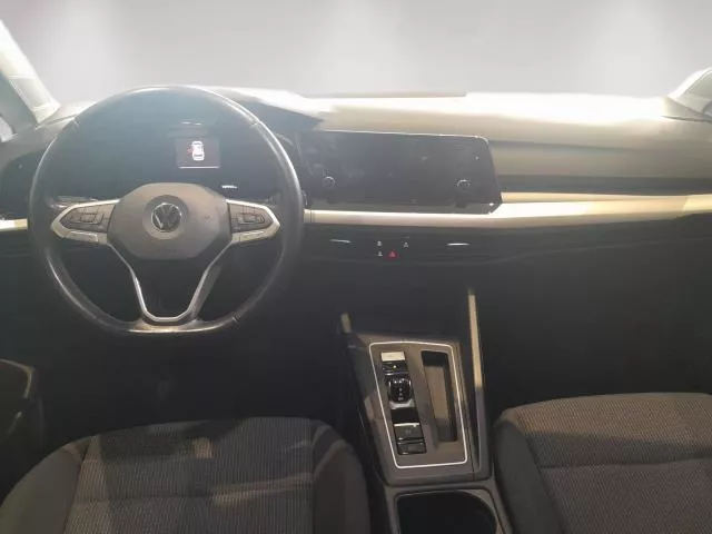 Volkswagen Golf 1.0 eTSI 81 kW (110 CV) DSG de segunda mano