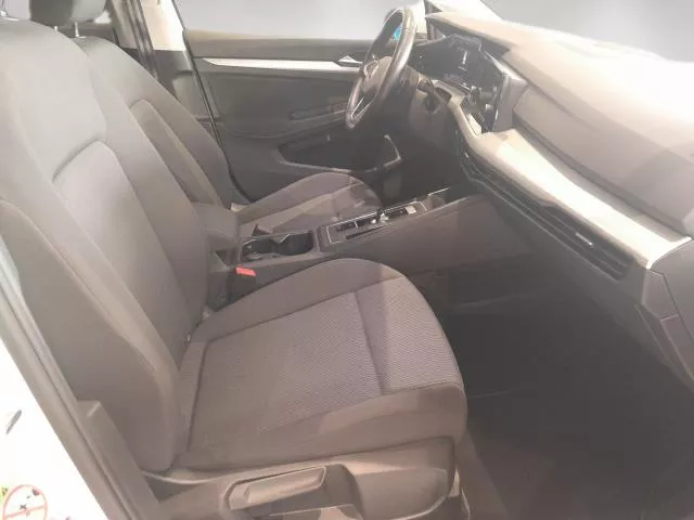 Volkswagen Golf 1.0 eTSI 81 kW (110 CV) DSG de segunda mano