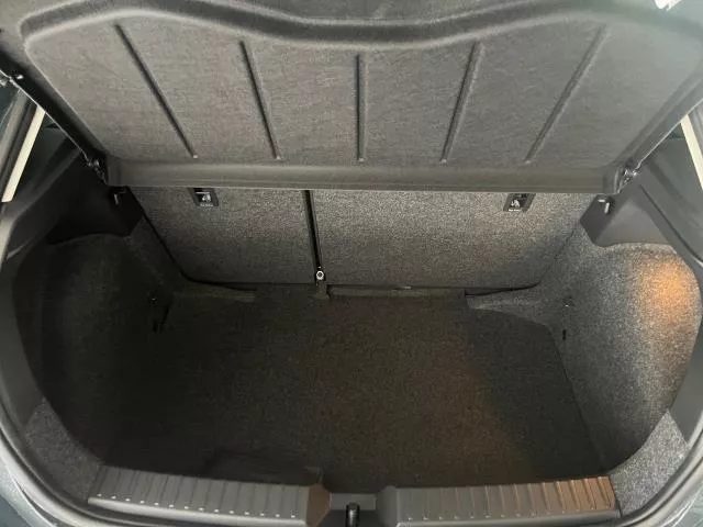 SEAT Ibiza 1.0 MPI Reference Salta 59 kW (80 CV) de segunda mano
