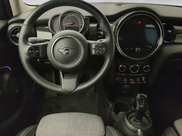MINI 5 Puertas Cooper 100 kW (136 CV) de segunda mano