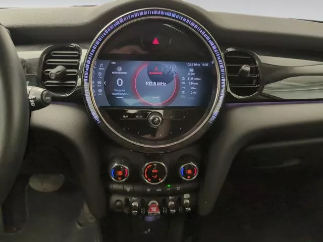 MINI 5 Puertas Cooper 100 kW (136 CV) de segunda mano