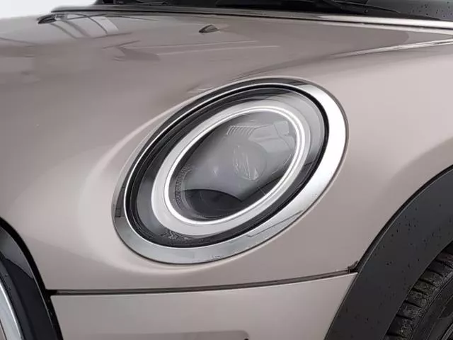MINI 5 Puertas Cooper 100 kW (136 CV) de segunda mano