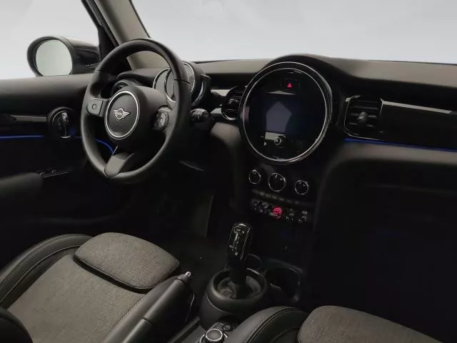 MINI 5 Puertas Cooper 100 kW (136 CV) de segunda mano