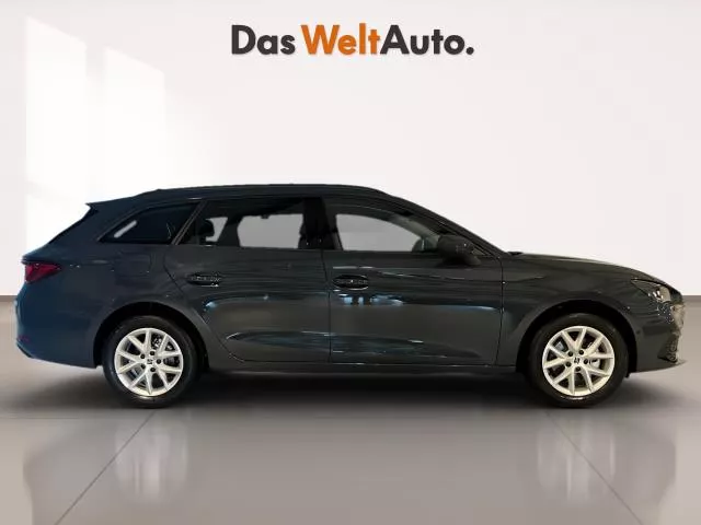 SEAT León 1.5 eTSI Style 25 Aniversario 85 kW (116 CV) de segunda mano